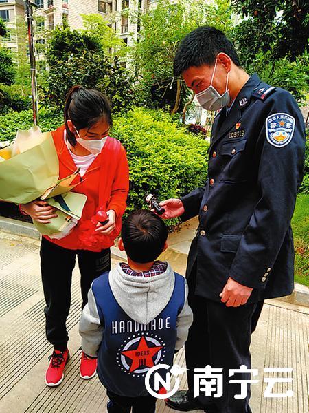 �����ε������������ؼң�5����ּ�褽�����С��ż�ֱ��͸��ְ����衣���� Ҷ�� ��